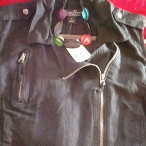 ❤ Lucky Brand Moto Sleeveless Vest